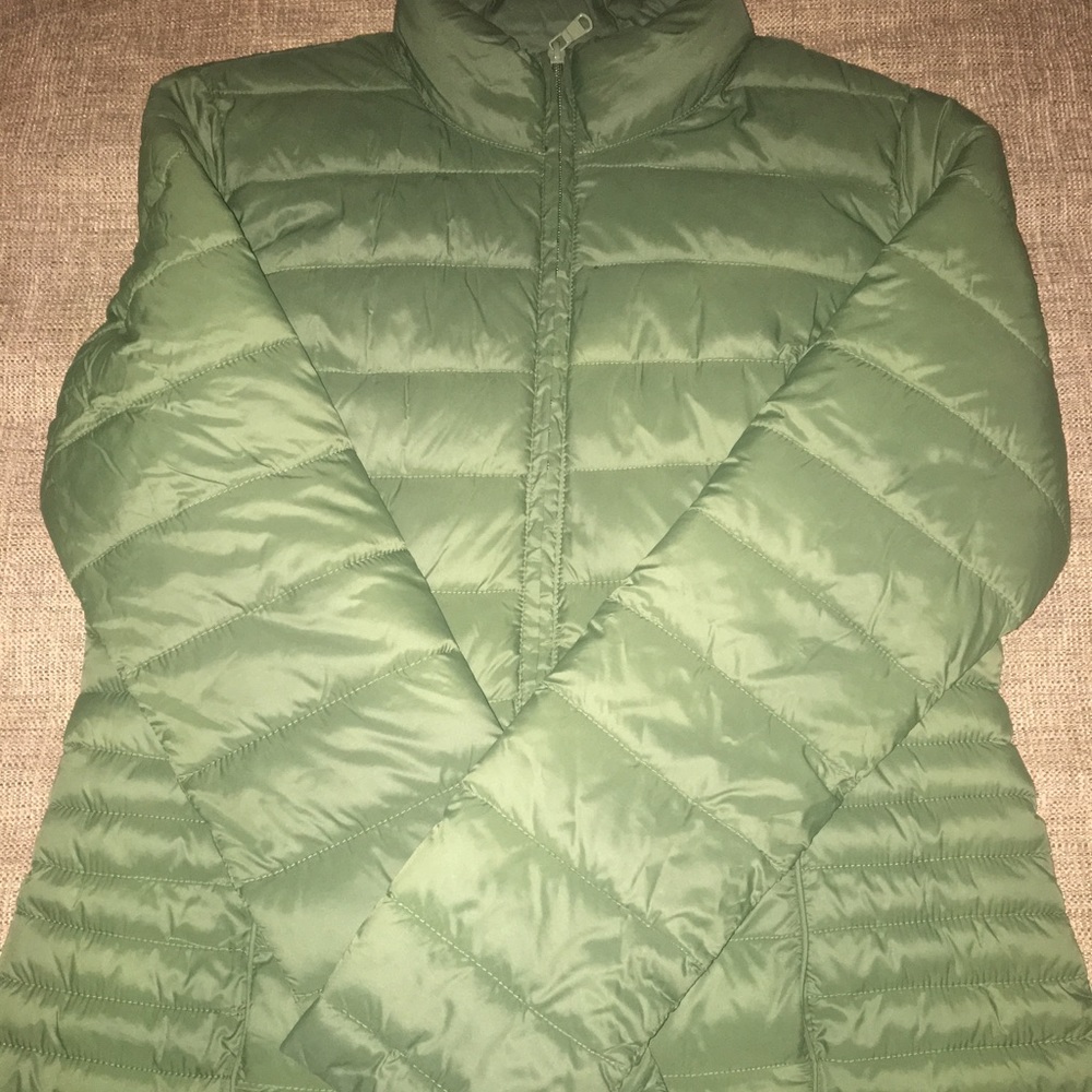 Primark green packable down coat jacket short